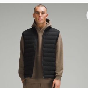 Lululemon Navigation Vest (men’s S)